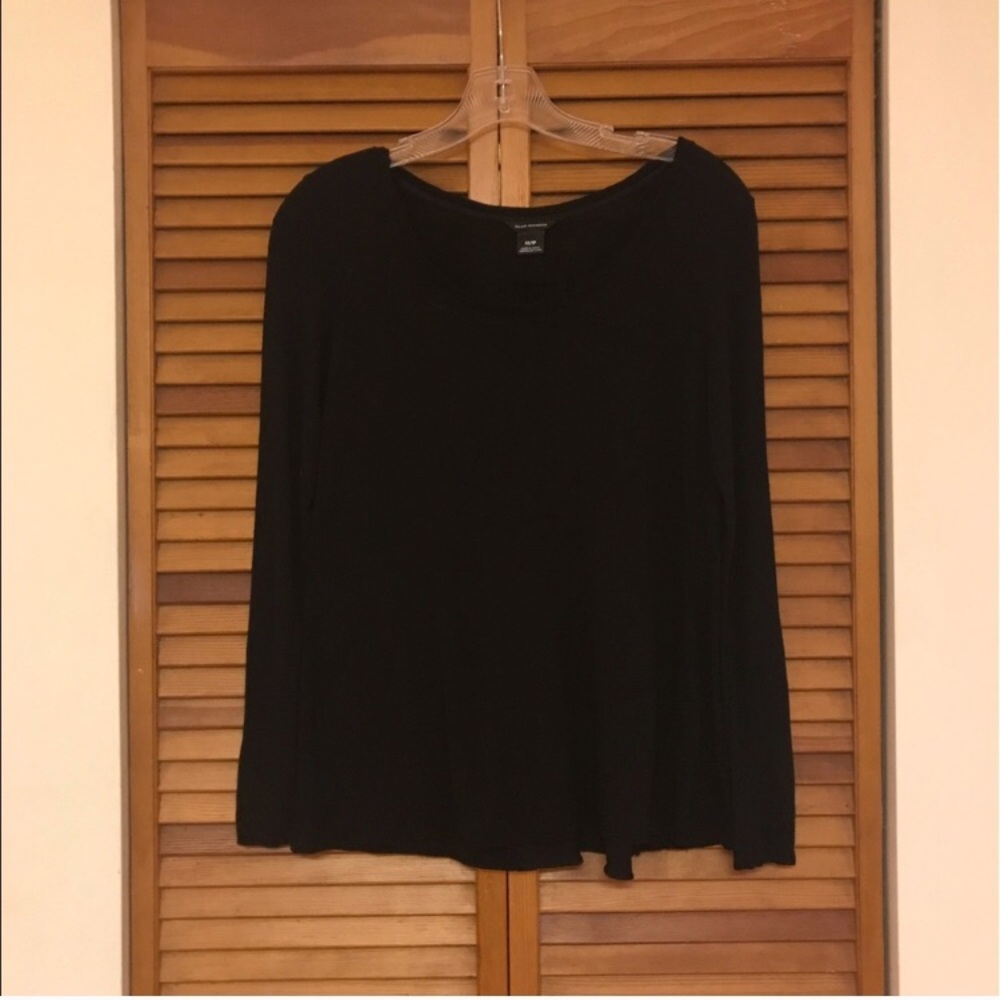 Club Monaco black tee with silk detail, size XS
